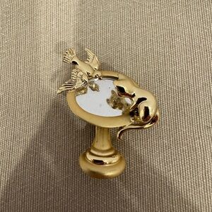 Vintage Danecraft Cat Bird Brooch Kitten Birdbath Gold Tone Figural Pin Signed